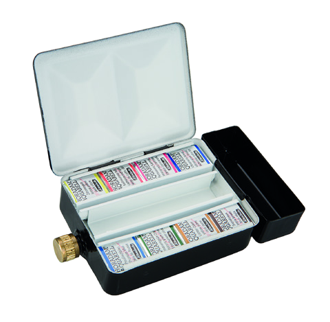 Schmincke Horadam Metal Pocket Box 8 x Half Pan with water container